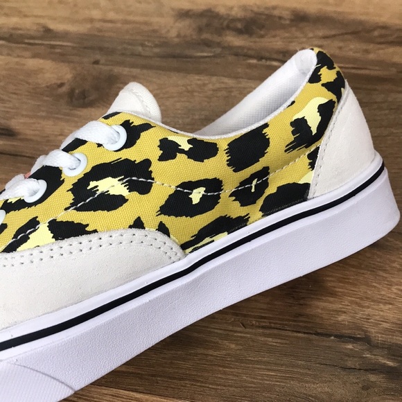 VANS COMFYCUSH BRAND NEW - Picture 11 of 13